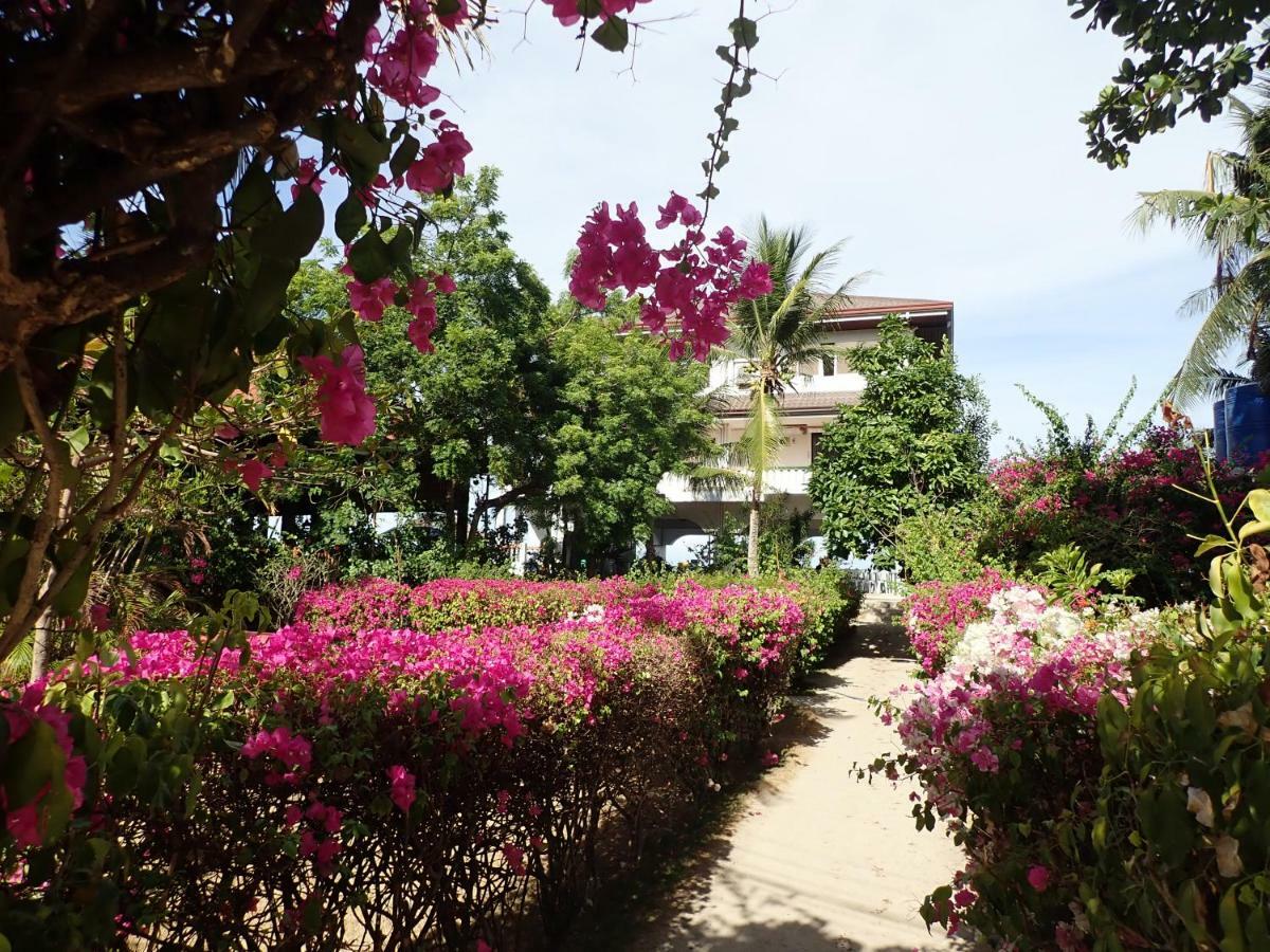 Nost Cottages Île de Mactan Extérieur photo